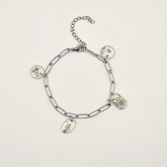 Hand Dyed Hellendoorn Confetti Bracelet