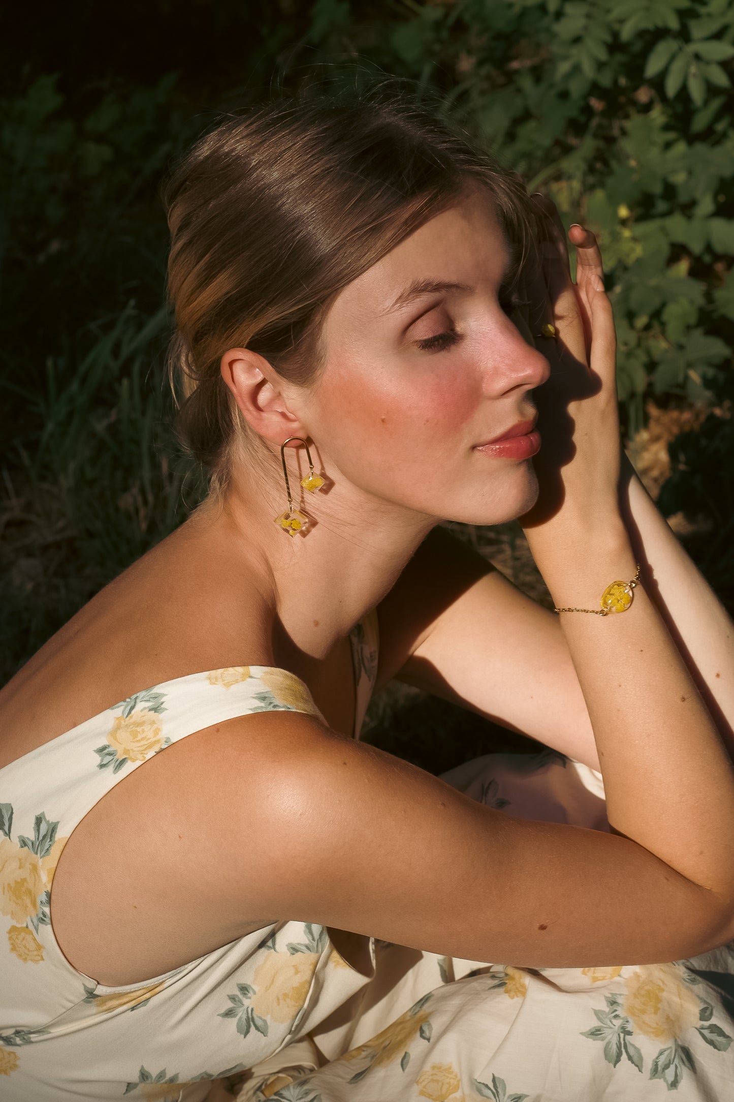 Limoncello Romance Asymmetric Arch Drop Oorbellen