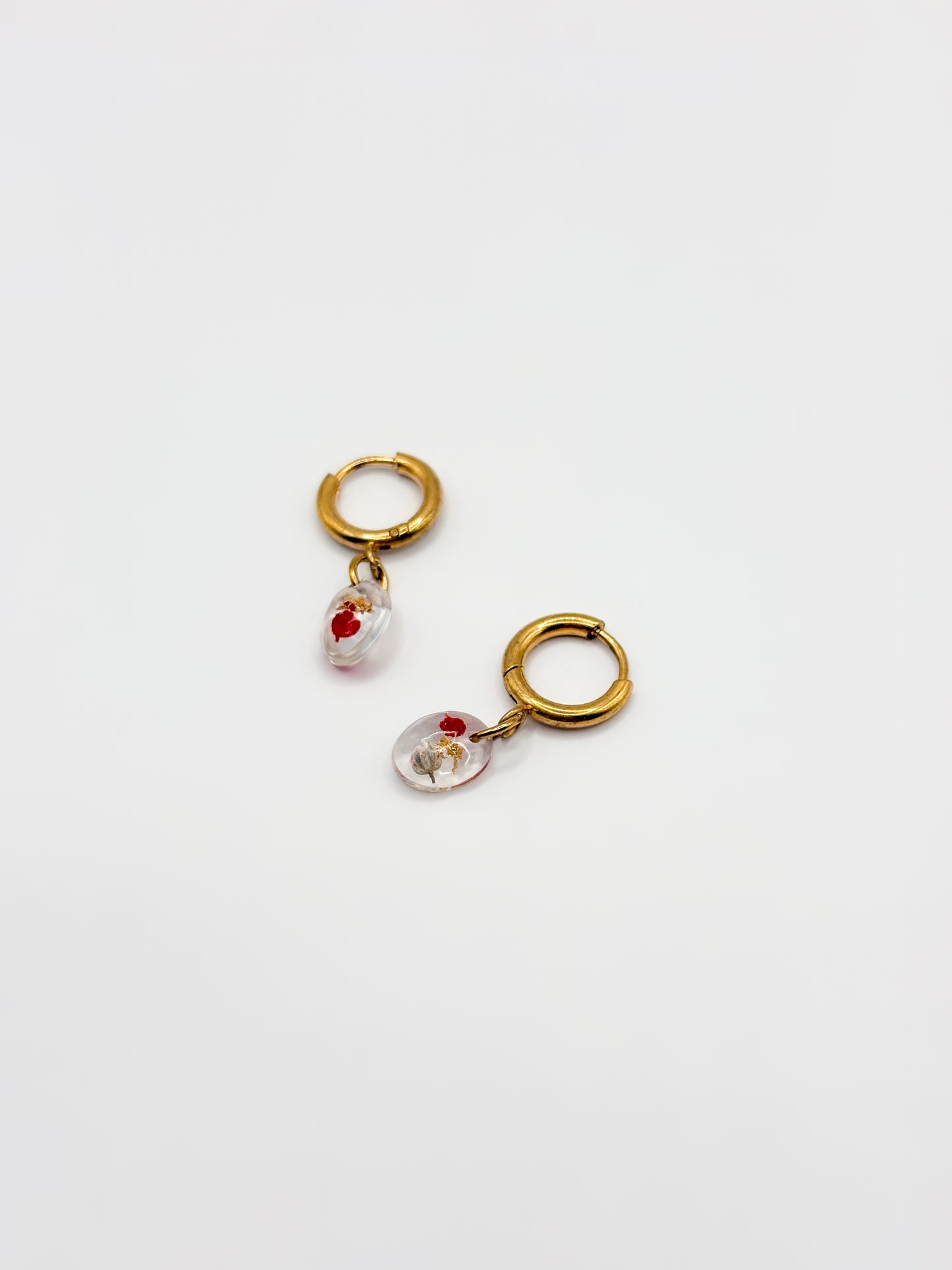 Mon Chéri Mini Oval Earrings