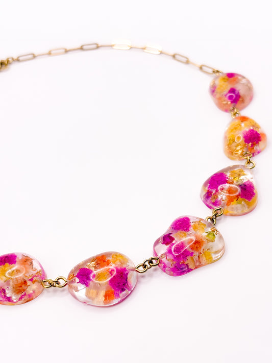 Fleur de Soleil Pebble Necklace