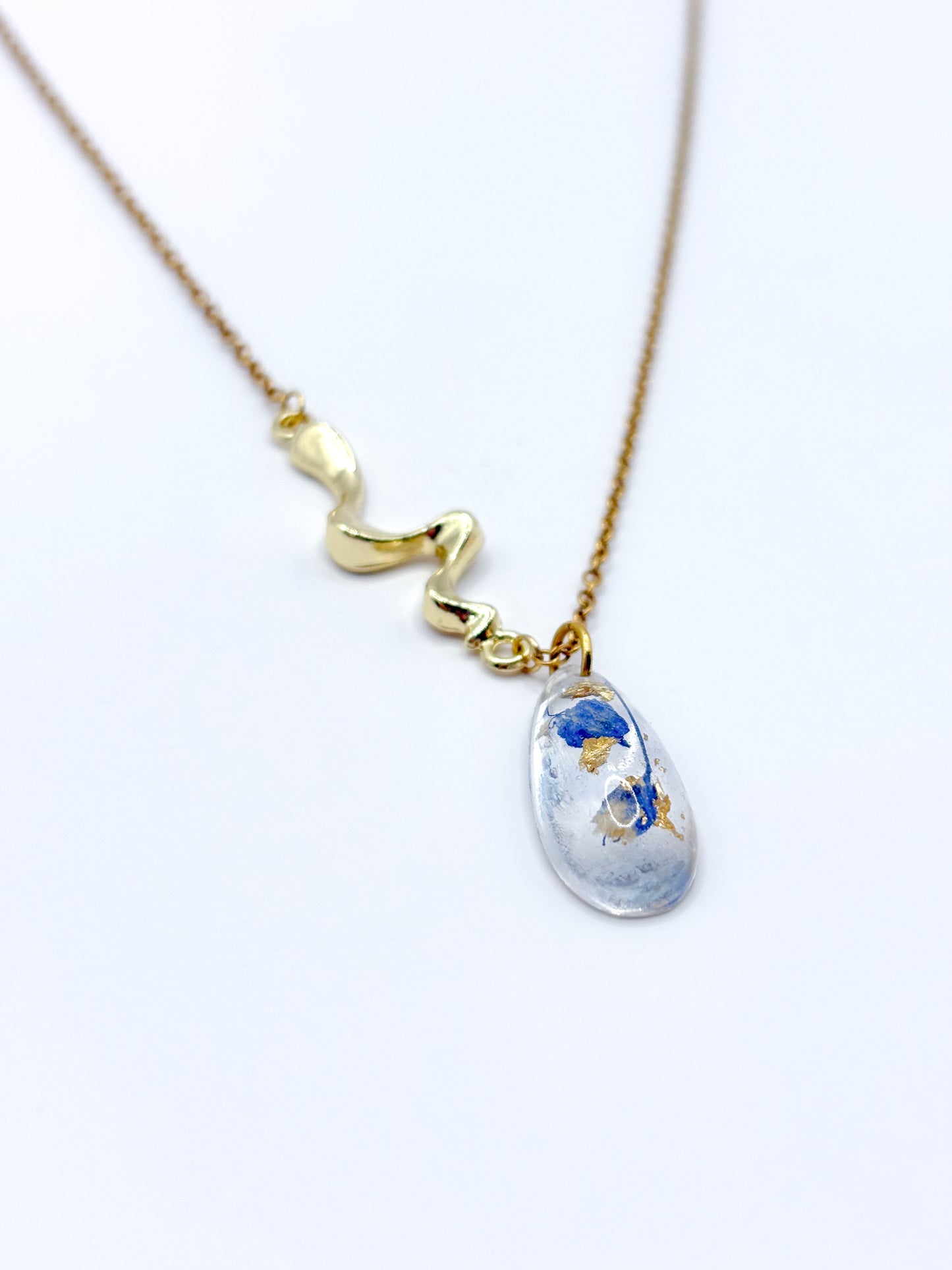 The Tide Liquid Teardrop Ketting
