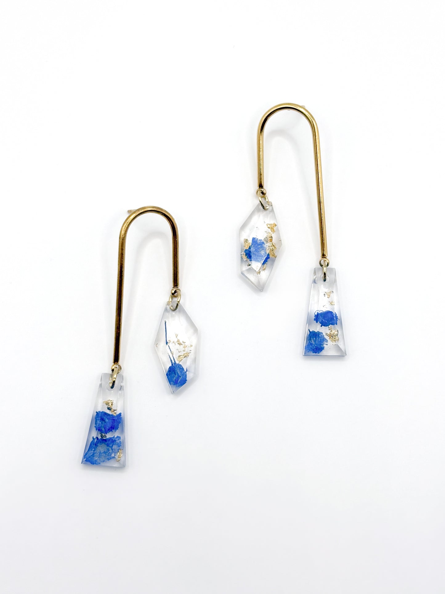 The Tide Asymmetric Arch Drop Oorbellen