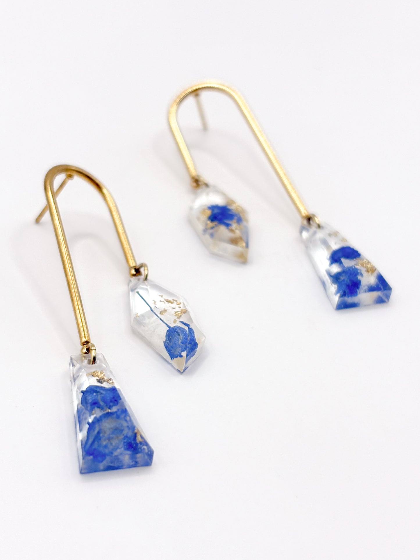 The Tide Asymmetric Arch Drop Oorbellen