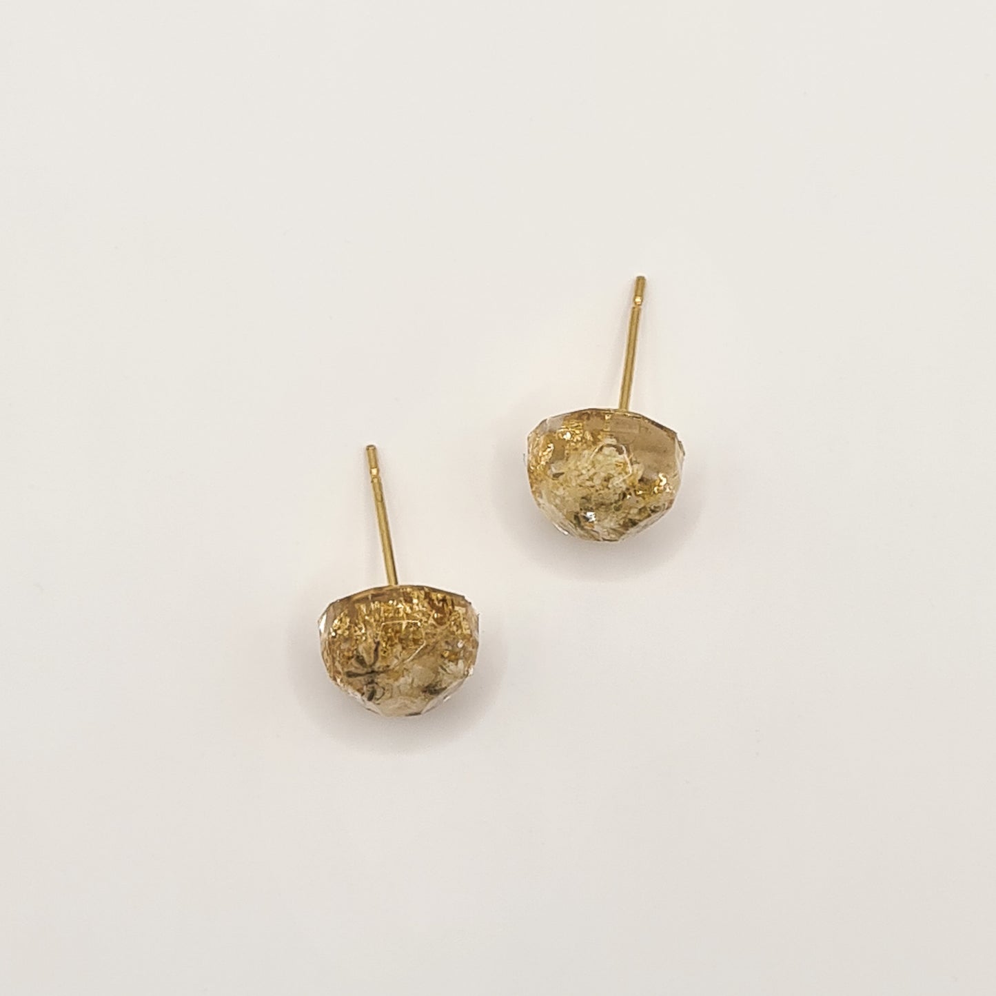 Flora Neutra Den Haag Faceted Circlet Stud Oorbellen