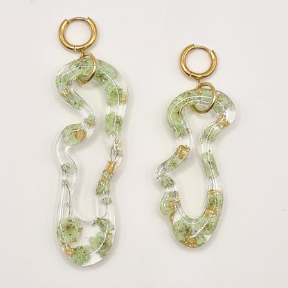 Mint Amsterdam Asymmetric Organic Oorbellen