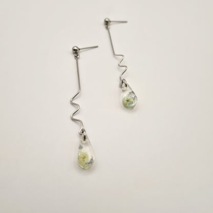 Hand Dyed Hellendoorn Teardrop Drop Oorbellen