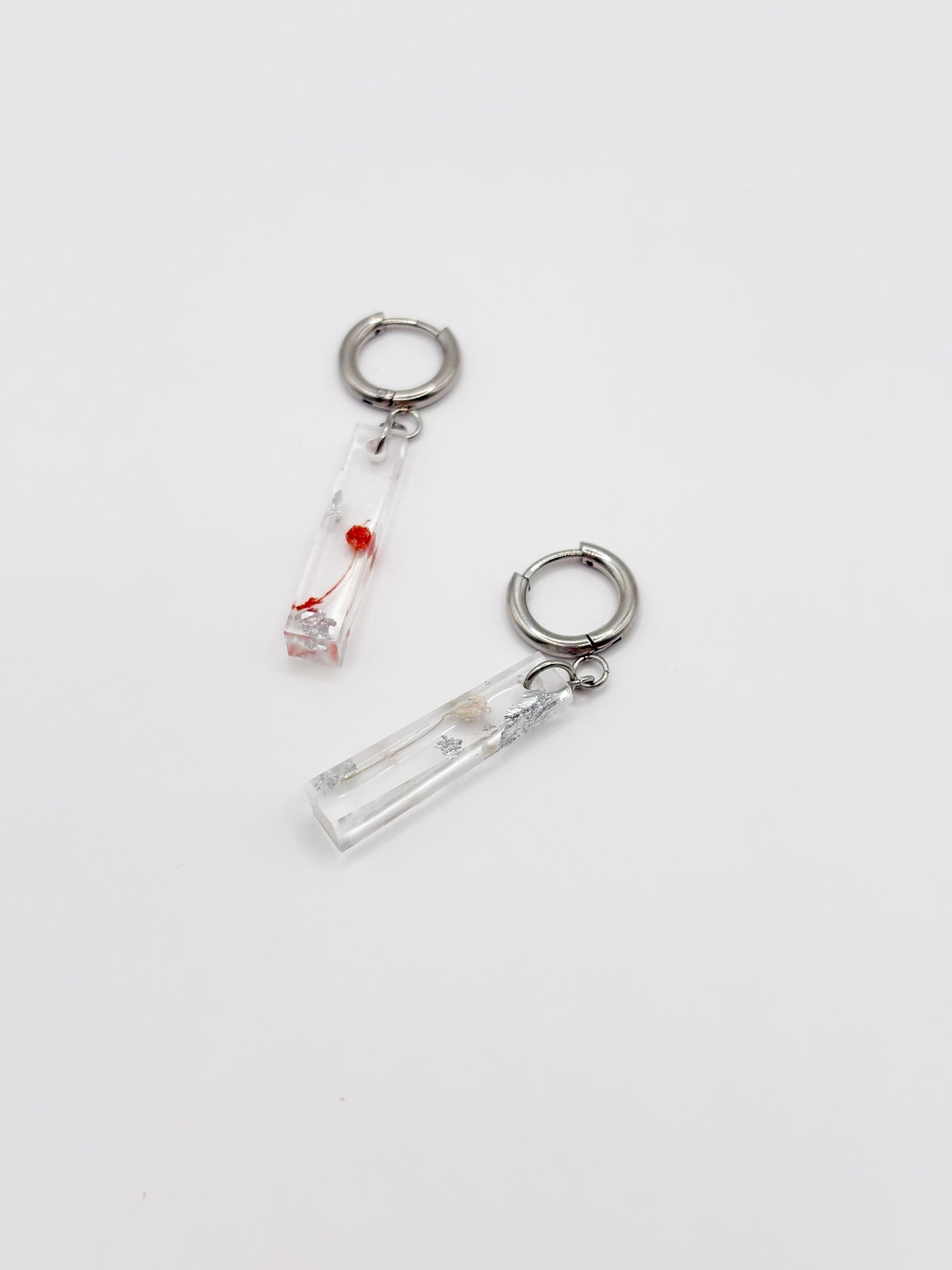 Mon Chéri Linear Earrings