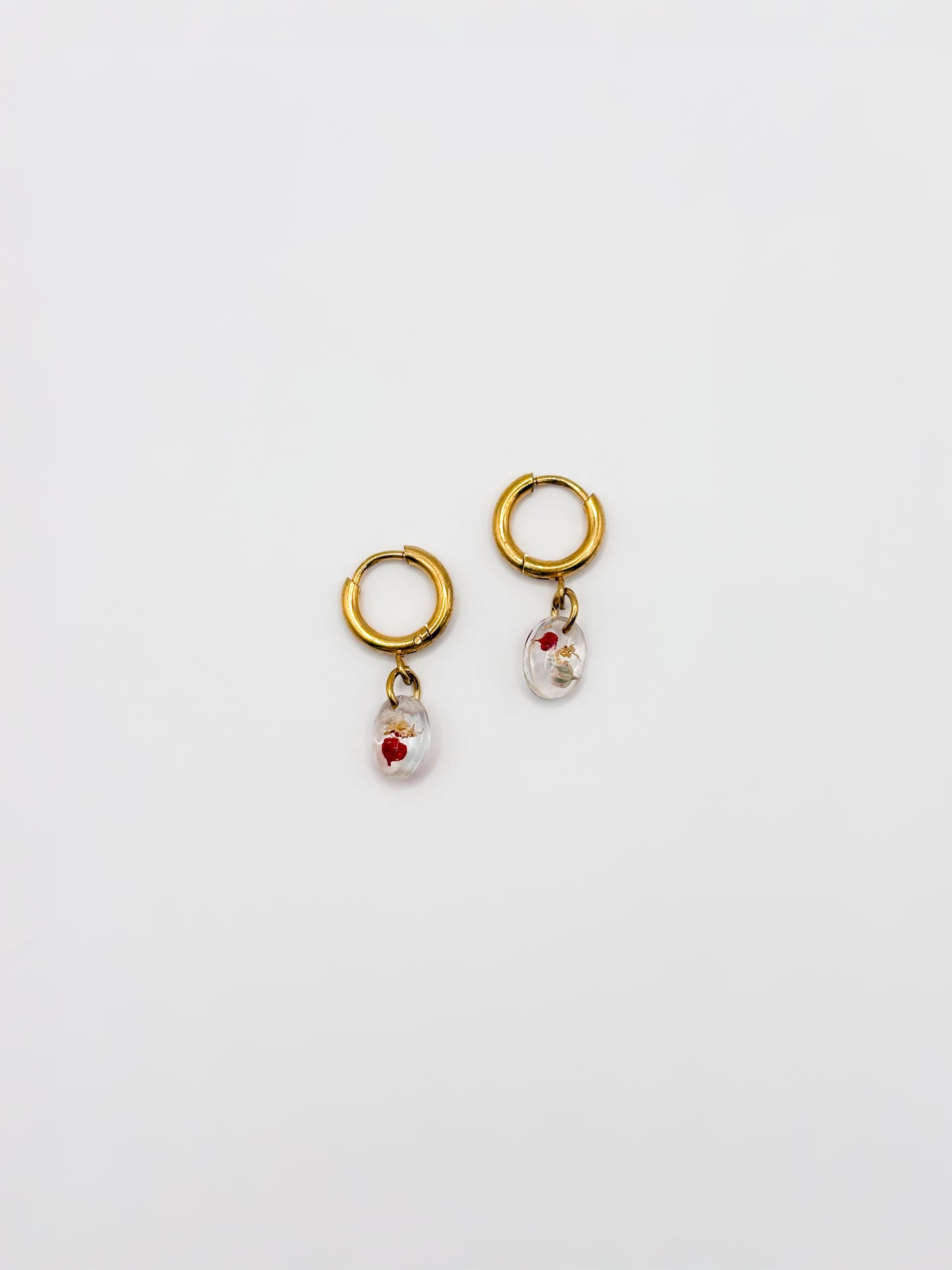 Mon Chéri Mini Oval Earrings