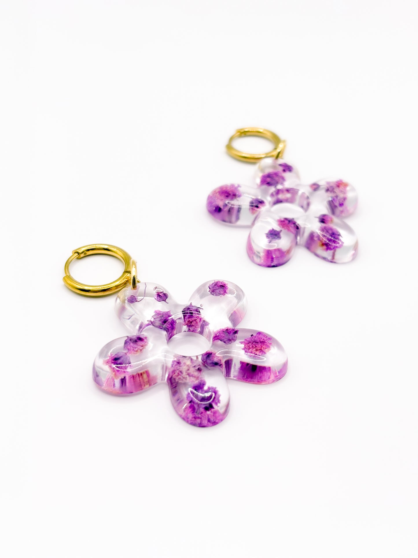 La Vie en Violet Organic Fleur Earrings