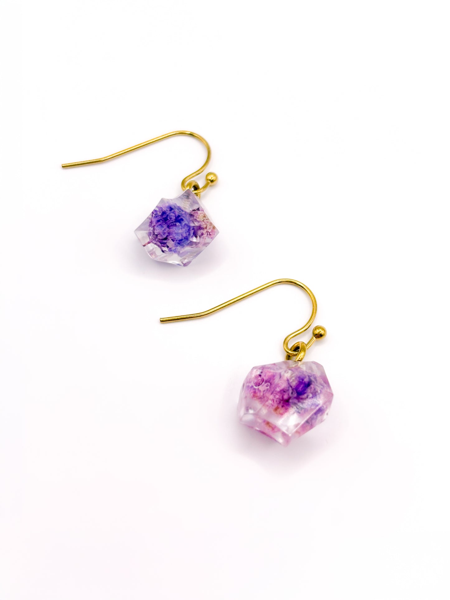 La Vie en Violet Crystal Earrings
