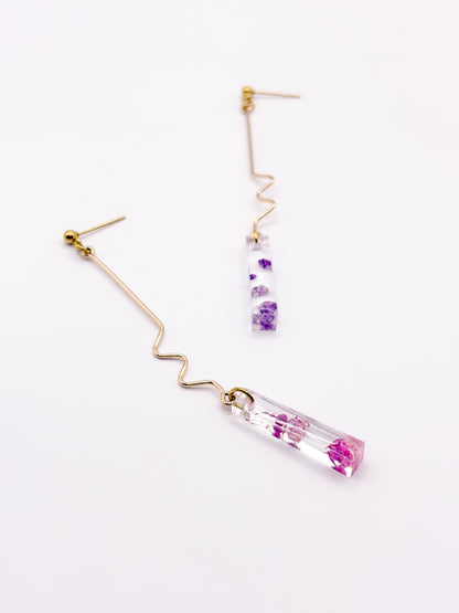 La Vie en Violet Linear Wiggle Drop Earrings