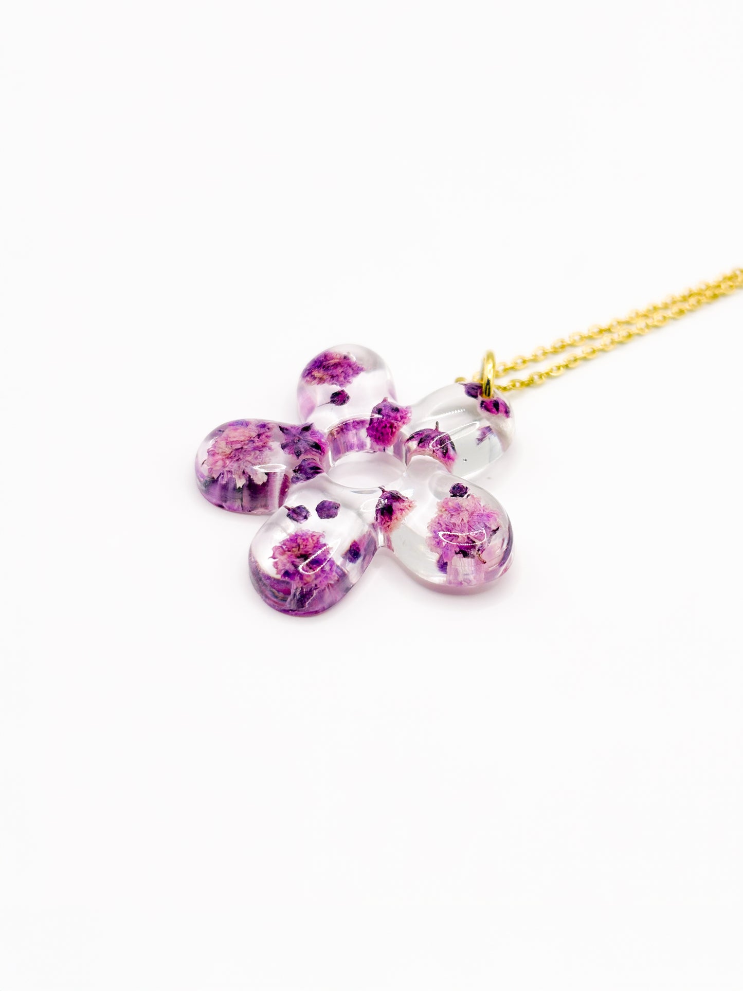 La Vie en Violet Organic Fleur Necklace