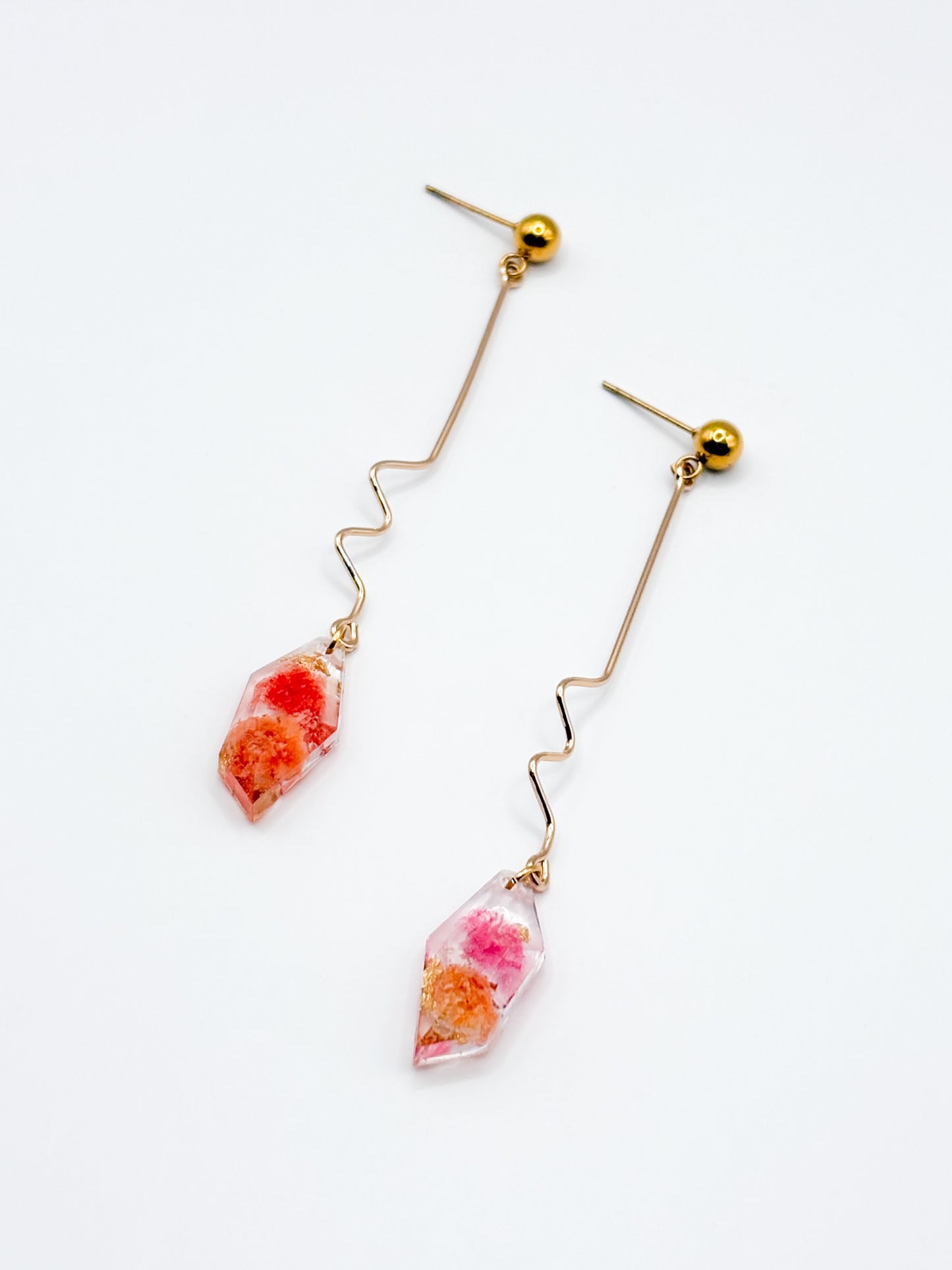 The Blossom Chapter Faceted Drop Oorbellen